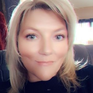 Meet your Posher, Maralee